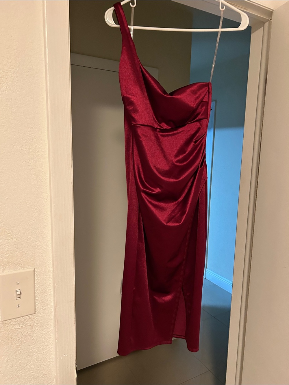 Emerald Sundae One-Shoulder Satin Dress in Burgundy